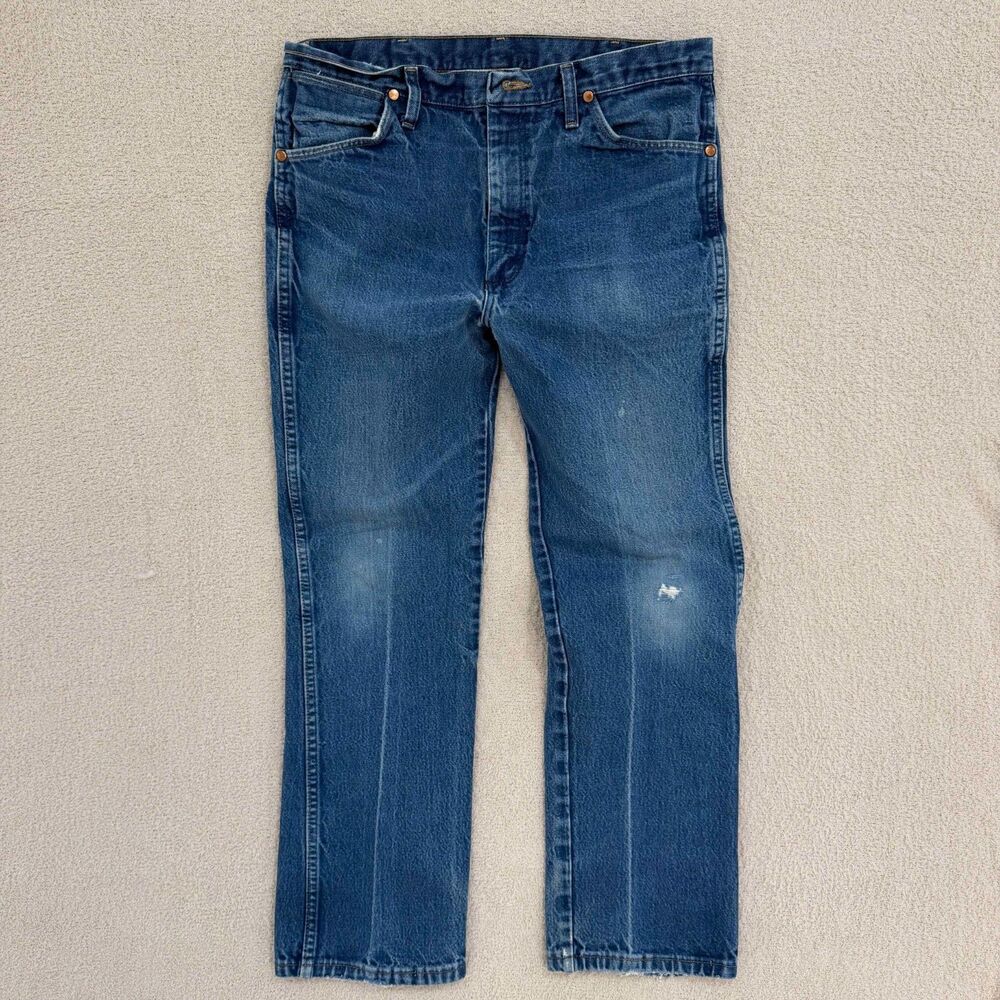 Wrangler Jeans Mens 36x28 Medium Wash Straight Leg Distressed Western Workwear